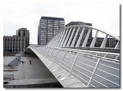 06 - PUENTE DE LA EXPOSICIÓN